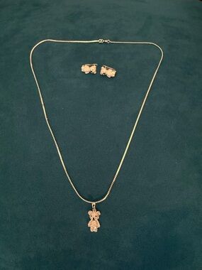 14K White Gold Plated Bear Jewelry Set ✨ Necklace & Earrings